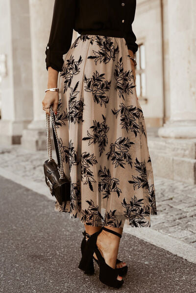 Follow my Leaf Embroidered Maxi Skirt